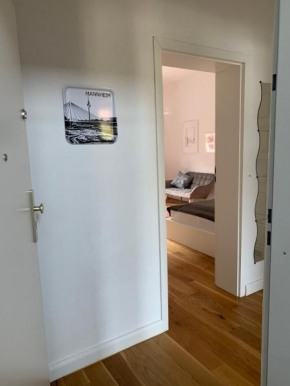 Feel-Good Apartment In Mannheim-Neckarau